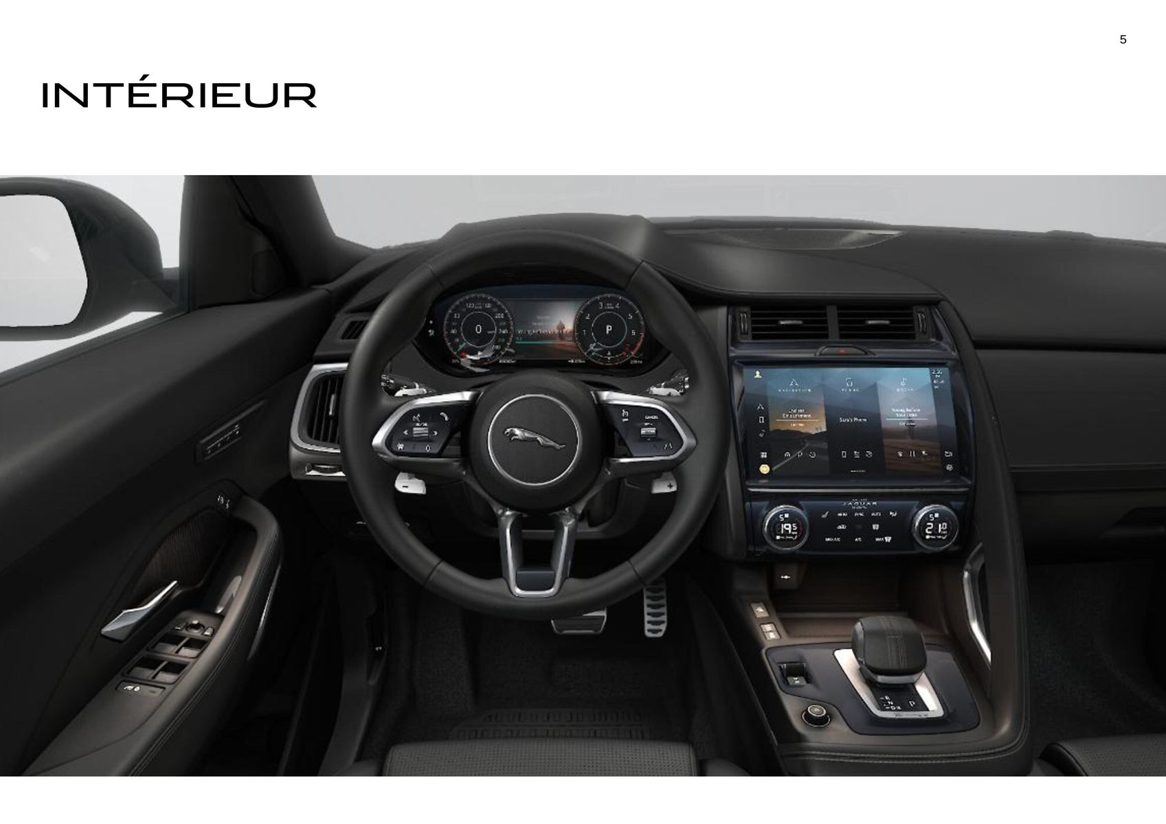 Catalogue JAGUAR E-PACE Eiger grey, page 00005