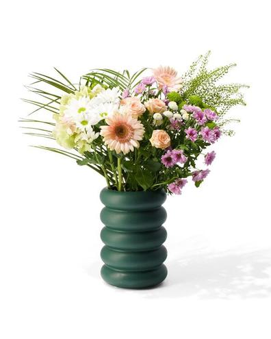 Vase faïence Ø11x21.5 vert offre à 12€ sur Hema