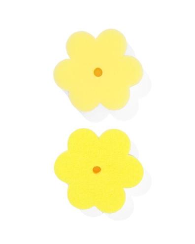 2 éponges à récurer jaunes fleur offre à 1€ sur Hema