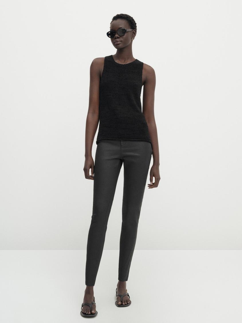 Leggings enduits offre à 29,95€ sur Massimo Dutti