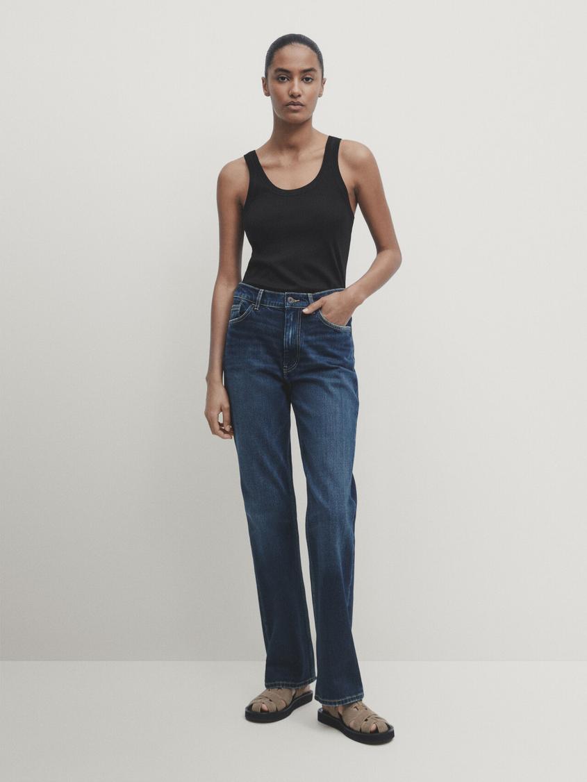 Jean bootcut taille haute offre à 29,95€ sur Massimo Dutti