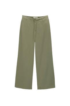 Pantalon large vert kaki offre à 17,99€ sur Pull & Bear