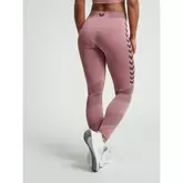 Enfiler Leggings Hummel First Multisport Femme HUMMEL offre à 31,5€ sur Decathlon