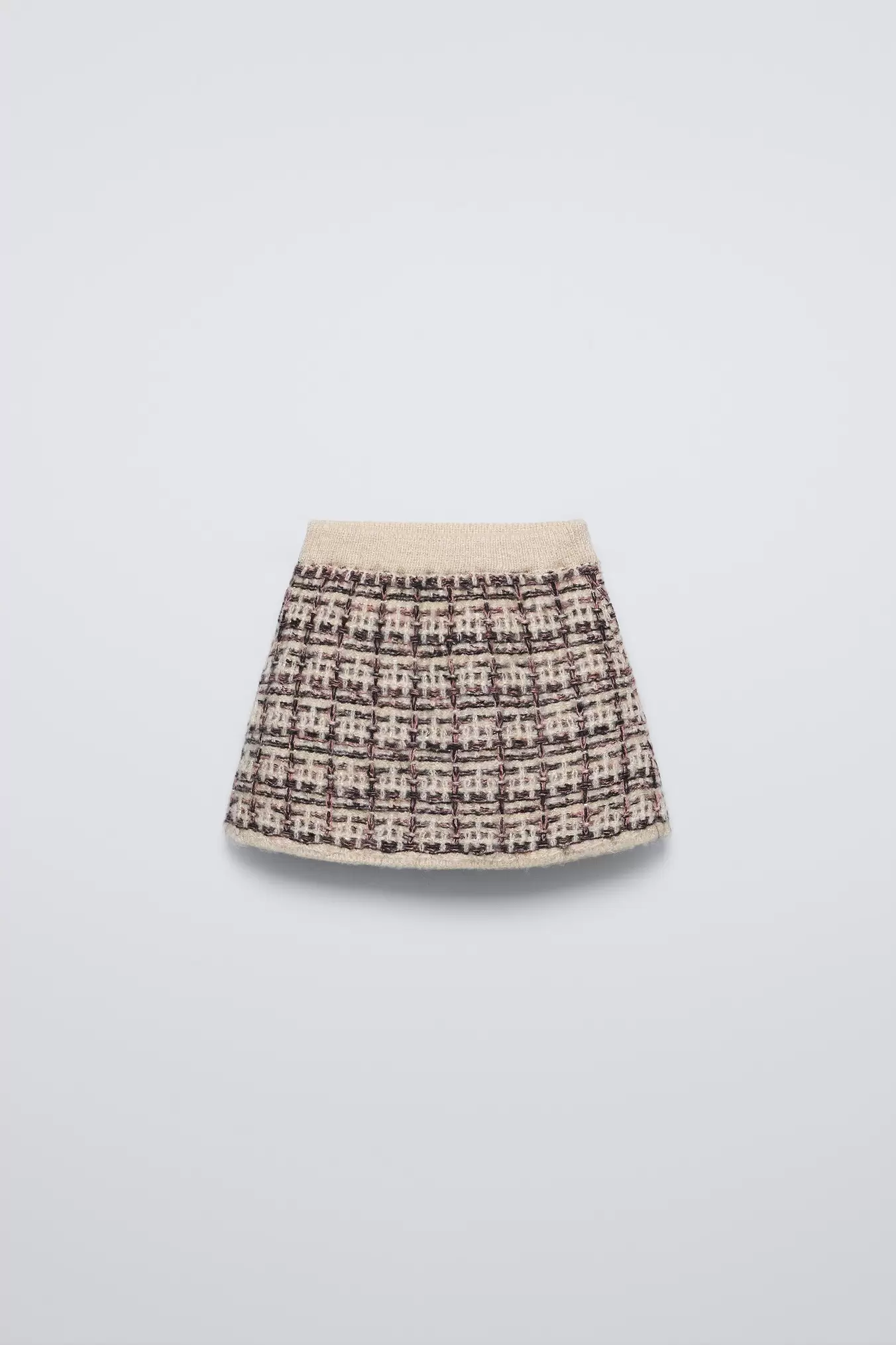 JUPE EN MAILLE À CARREAUX BRILLANTE offre à 17,95€ sur Zara