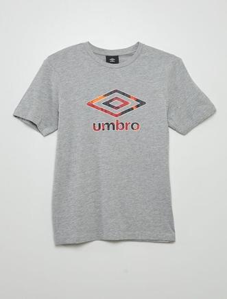 T-shirt 'Umbro' offre à 11€ sur Kiabi