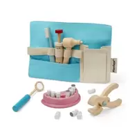 Pochette de dentiste et 7 accessoires en bois Oxybul - Plan Toys offre à 34,99€ sur Oxybul