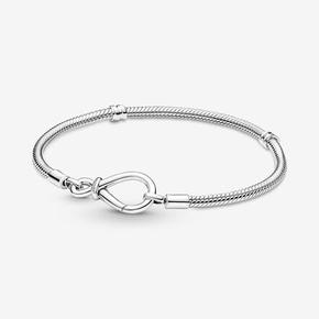 Bracelet Maille Serpent Nœud de l'Infini Pandora Moments offre à 69€ sur Pandora