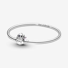 Bracelet Jonc Disney Stitch Mordant le Fermoir Pandora Moments offre à 85€ sur Pandora