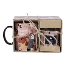 Coffret mug rose + bougie parfumée à la vanille offre à 6,99€ sur Stokomani