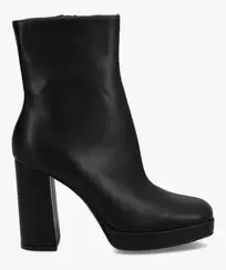 Boots femme unies à talon et bout carré – Claudia Ghizzani offre à 24,99€ sur Gémo