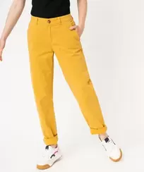 Pantalon chino coupe regular femme offre à 16,09€ sur Gémo