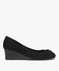 Ballerines femme en suédine à talon compensé et bout drapé offre à 16,09€ sur Gémo