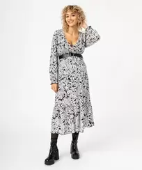 Robe de grossesse empire longue et fluide col cache-cœur offre à 15€ sur Gémo