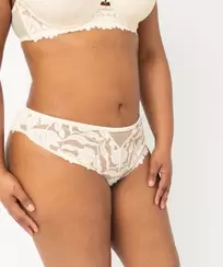 Culotte en dentelle femme grande taille offre à 5€ sur Gémo