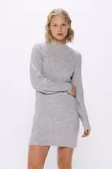 Robe courte en maille en maille offre à 32,99€ sur Springfield