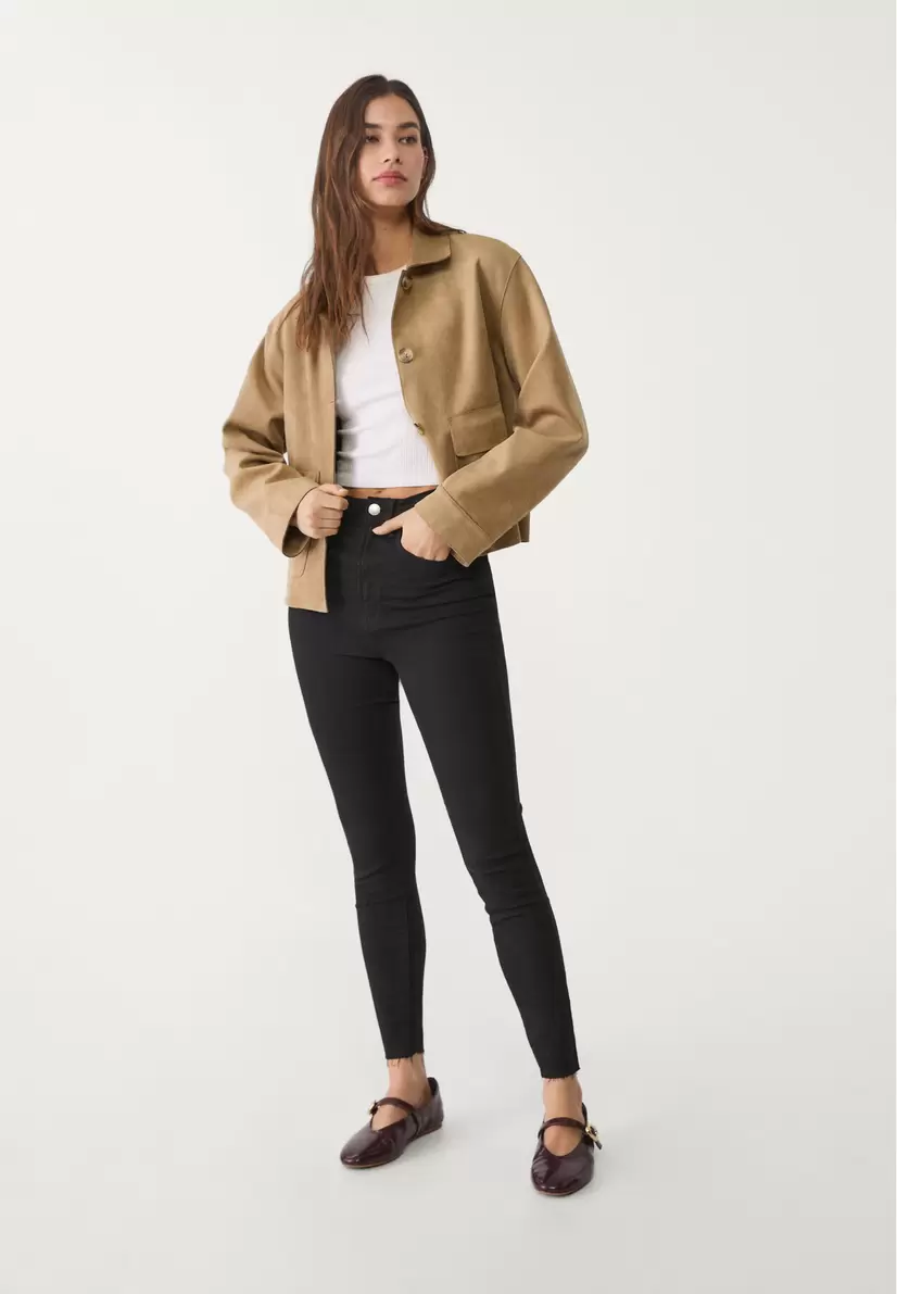 Taille très haute offre à 22,99€ sur Stradivarius