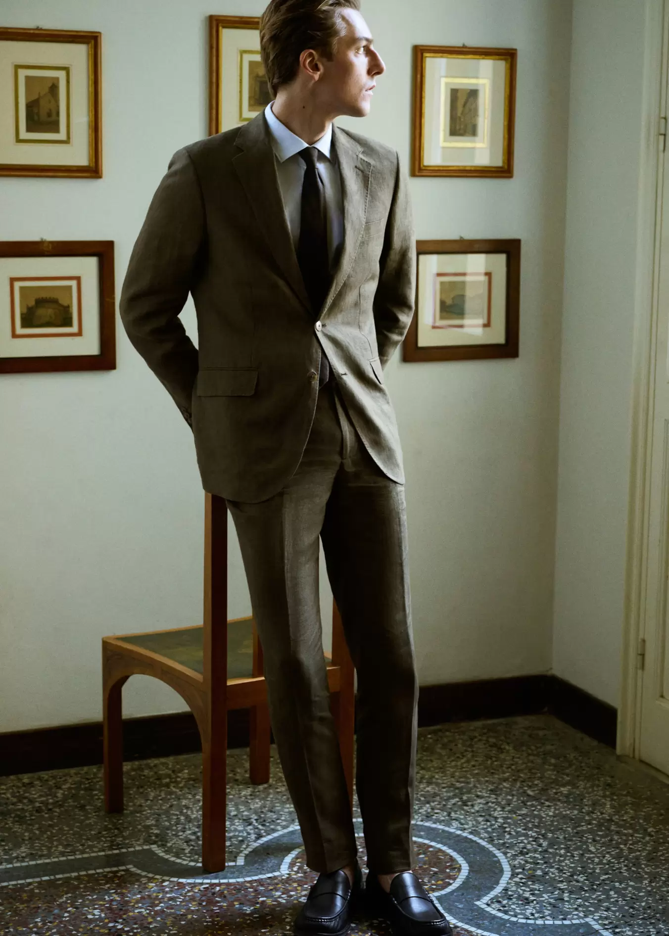 Pantalon costume Amalfi 100 % lin slim-fit offre à 69,99€ sur Mango