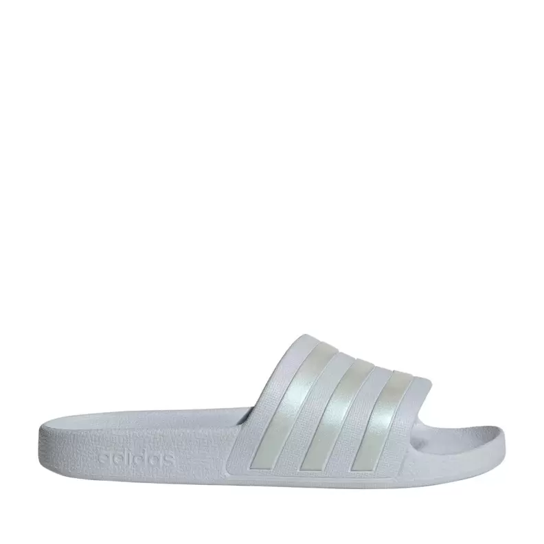 Claquettes BLANC  Adilette Aqua offre à 22,99€ sur Chaussea