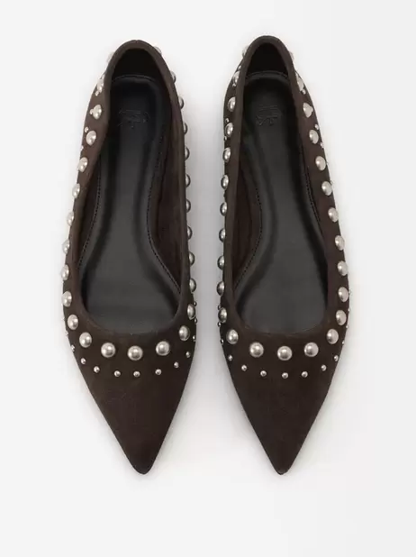 Suede Leather Ballet Flats With Studs offre à 49,99€ sur Parfois