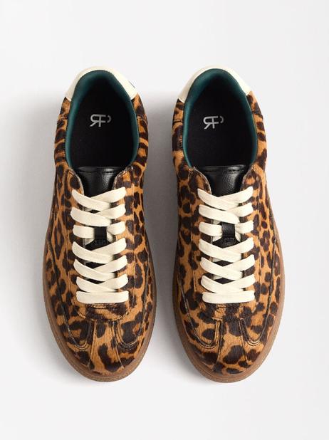 Online Exclusive - Animal Print Leather Sports Sneakers offre à 59,99€ sur Parfois