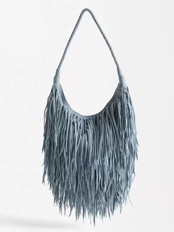 Leather Shoulder Bag With Fringes offre à 89,99€ sur Parfois