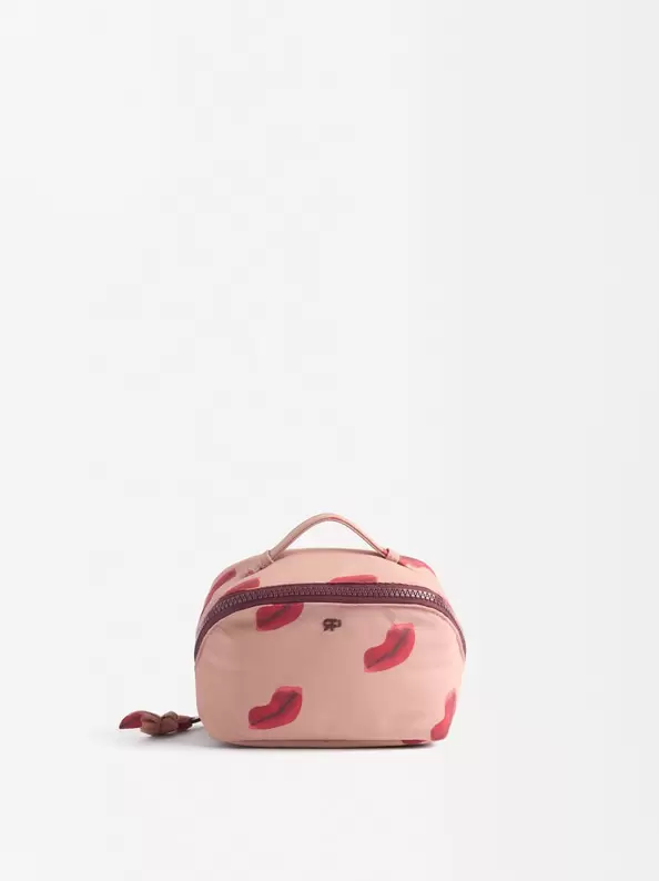 Printed Nylon Multi-Purpose Bag offre à 19,99€ sur Parfois