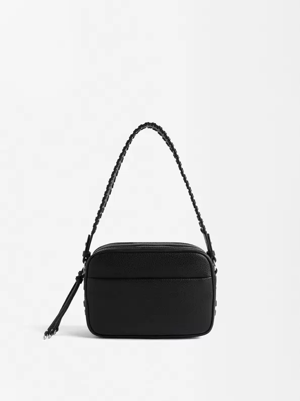 Crossbody Bag With Braided Strap offre à 17,99€ sur Parfois