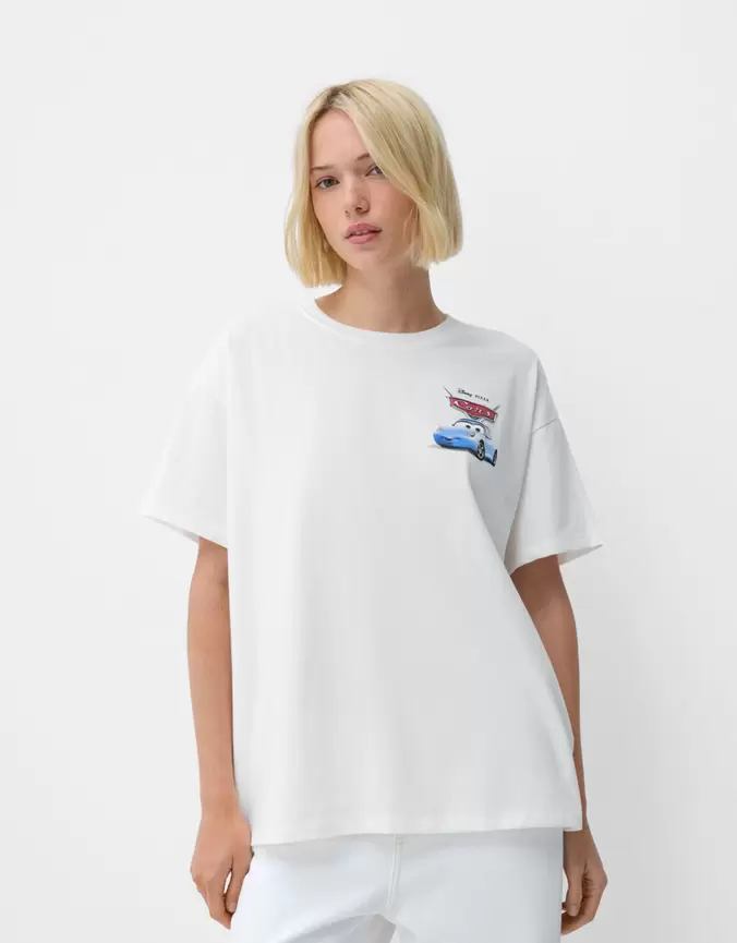 T-shirt Cars manches courtes imprimé offre à 15,99€ sur Bershka