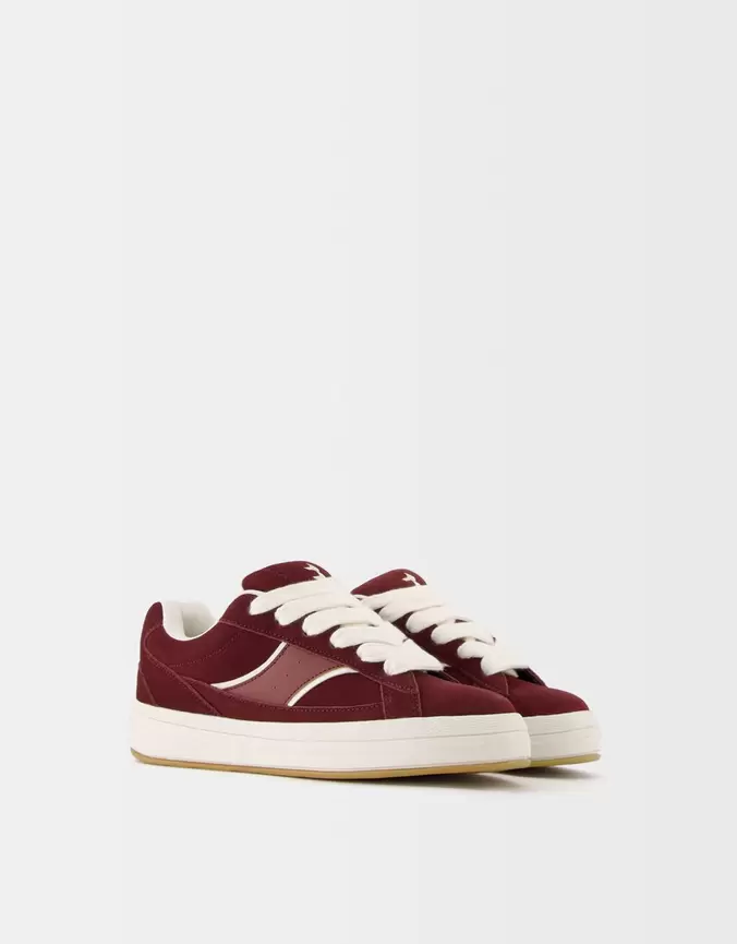 Sneakers skate CUIR offre à 39,99€ sur Bershka