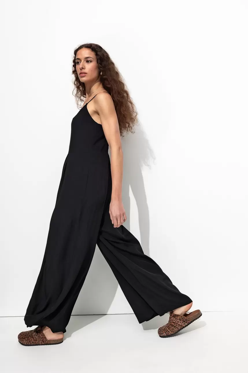Combi-pantalon à bretelles offre à 49,99€ sur Promod