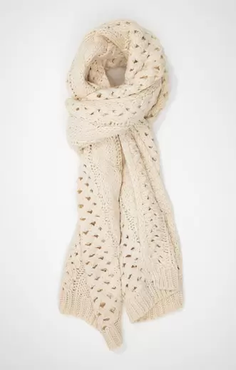 Echarpe en tricot avec torsades offre à 22,95€ sur Toscane