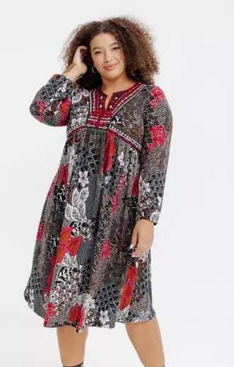 Robe en maille avec plastron offre à 75,95€ sur Toscane