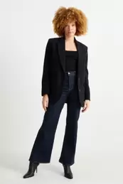 Jean de coupe évasée - high waist offre à 49,99€ sur C&A