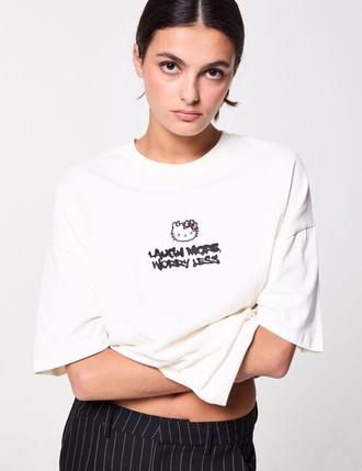 T-shirt blanc oversize hello kitty x jennyfer à motif offre à 15,99€ sur Jennyfer