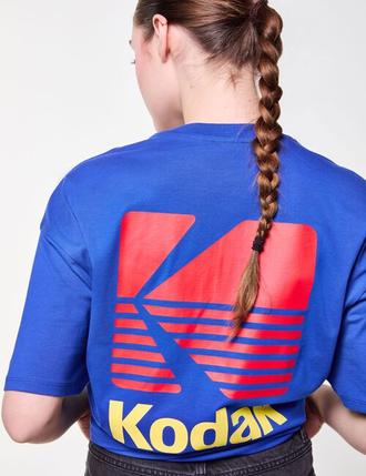 T-shirt oversize imprimé Kodak x Jennyfer bleu offre à 15,99€ sur Jennyfer