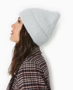 Bonnet en maille ultra douce offre à 9,99€ sur Pimkie