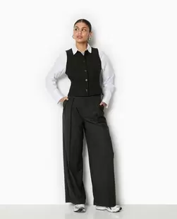 Pantalon city large à rayures avec pinces offre à 35,99€ sur Pimkie