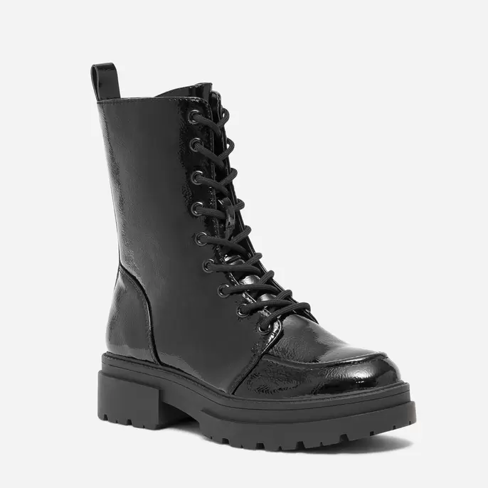 Boots TEXTO noir verni offre à 39,95€ sur Eram