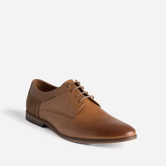 Derby camel en cuir offre à 62,99€ sur Eram