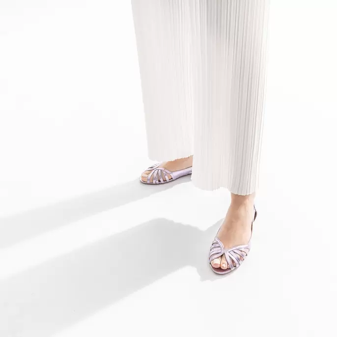 Ballerine lilas métallisé open toe offre à 34,99€ sur Eram