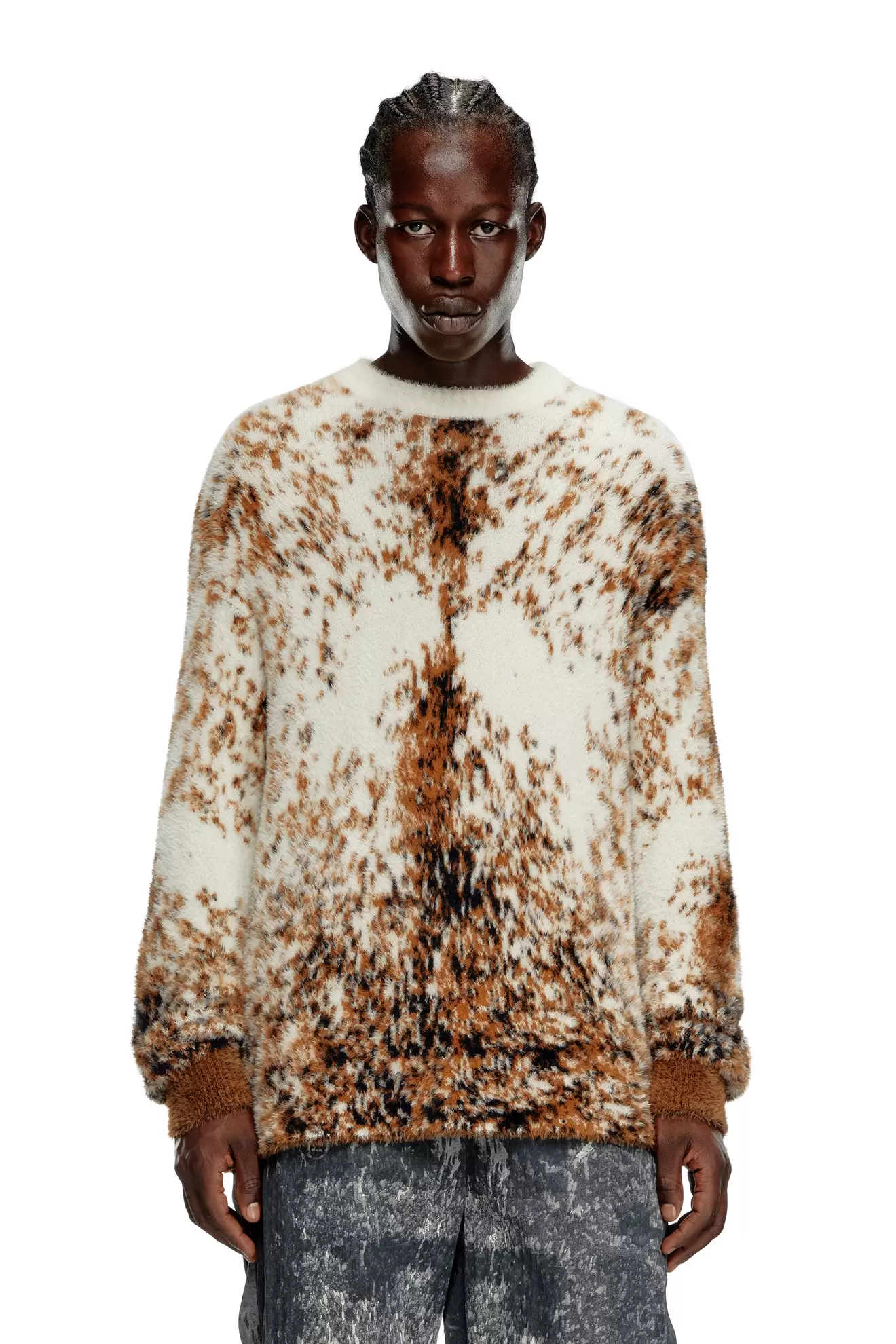 Pull duveteux avec motif animalier offre à 350€ sur Diesel