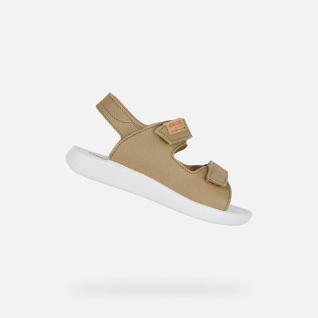 SANDAL LIGHTFLOPPY GARÇON offre à 550059,9€ sur Geox