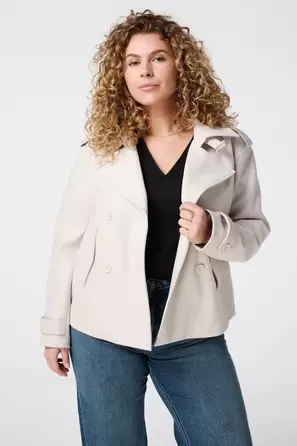 Veste courte à double boutonnage offre à 48,99€ sur MS Mode