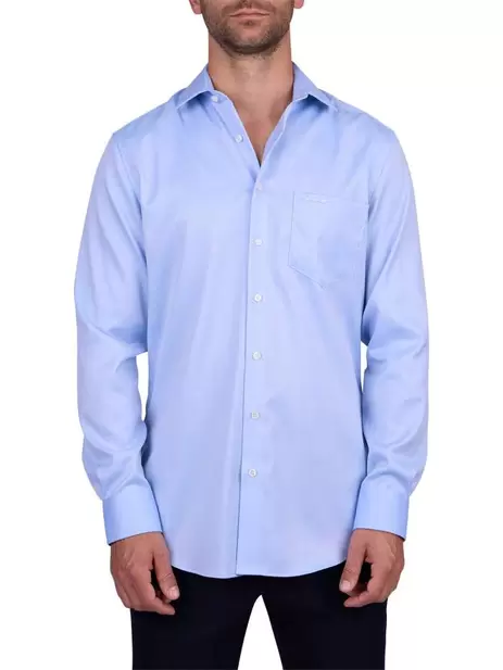 Chemise en coton ciel unie avec une... offre à 79,9€ sur CCV