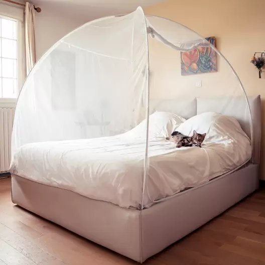 Moustiquaire de lit pop up autoportante offre à 49,95€ sur Nature et Découvertes