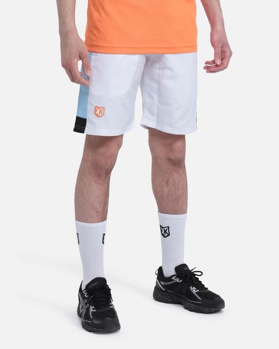 Short FK Squad - Blanc/Orange/Bleu  2 couleurs offre à 20,94€ sur Footkorner