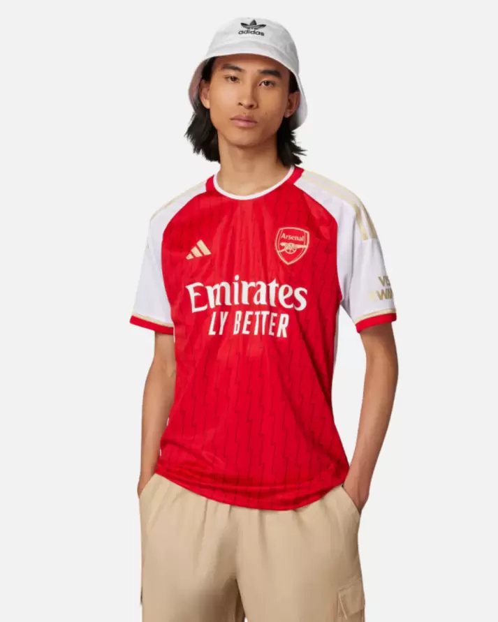 Maillot Arsenal Domicile 2023/2024 - Rouge/Blanc   1 couleur offre à 69,93€ sur Footkorner