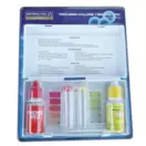 Trousse d'analyse pour piscine et spas - chlore / Brome / pH - Astralpool offre à 4,27€ sur Chausson Matériaux