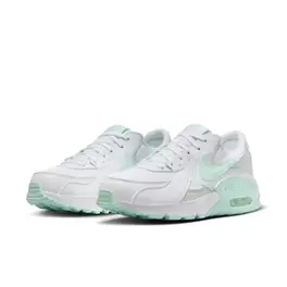 Sneakers femme Air Max Excee offre à 83,99€ sur Intersport