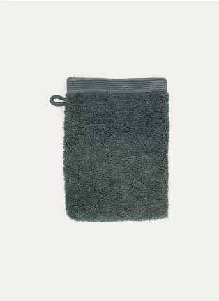 GANT DE TOILETTE BRODÉ EN COTON 500GR offre à 2,99€ sur Bouchara